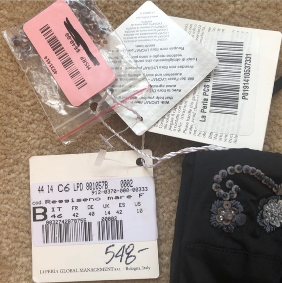 La Perla $1,000 bikini 👙 - Picture 2 of 4